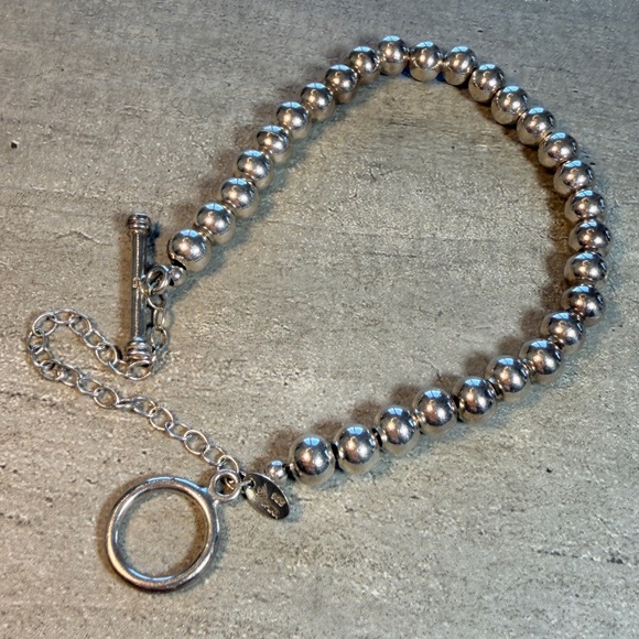 Silpada Silver Beaded Bracelet with Toggle Clasp - Picture 12 of 16